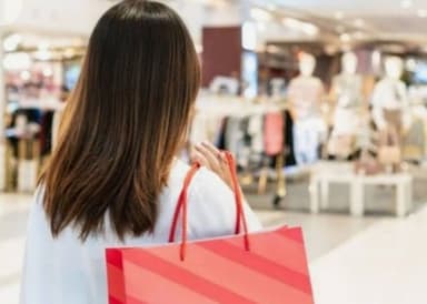Shop Smarter, Not Harder. Turn Shopping Chaos Into Confidence — Meet StyleBuddy
