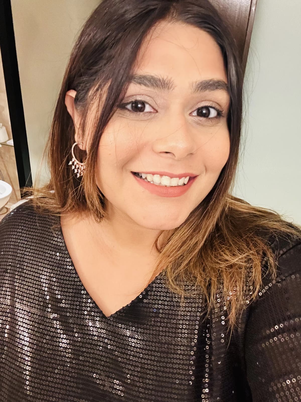 Disha Nandwani - Personal Stylist in Surat in Surat